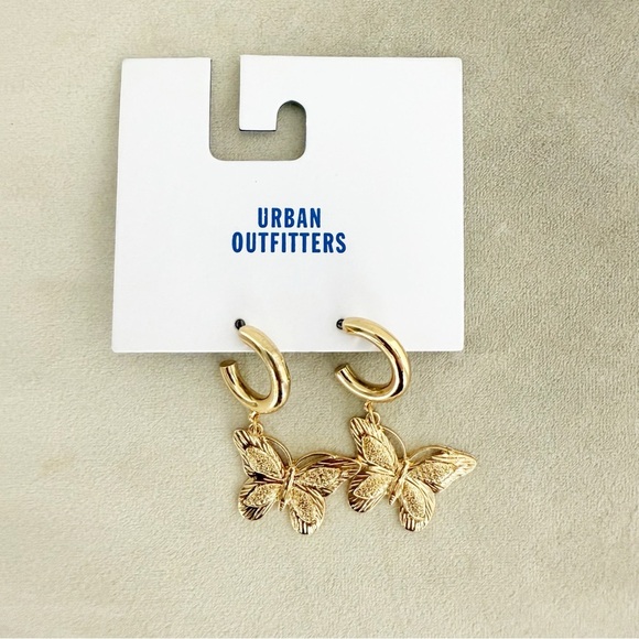 NWT Urban Outfitters Gold Dangly Butterfly Earrings - Picture 1 of 3